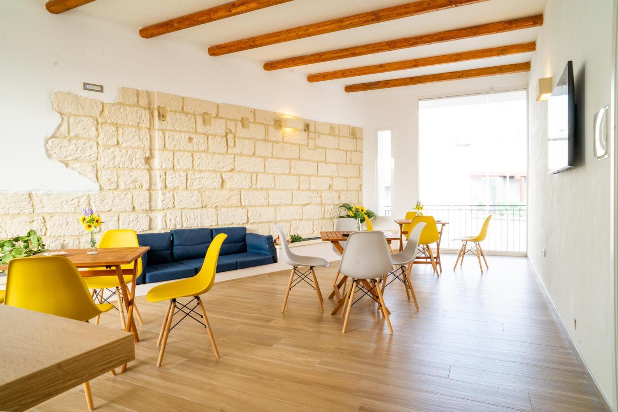 Pietra Bianca Bed & Breakfast คูโตรฟิอาโน ภายนอก รูปภาพ