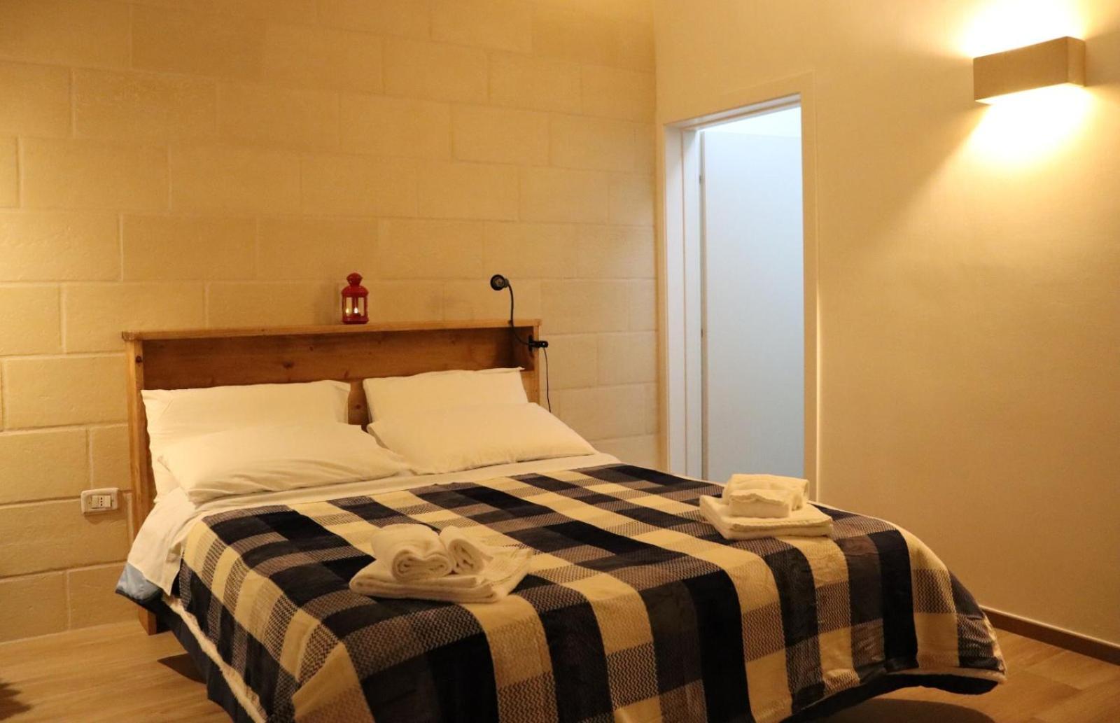 Pietra Bianca Bed & Breakfast คูโตรฟิอาโน ภายนอก รูปภาพ
