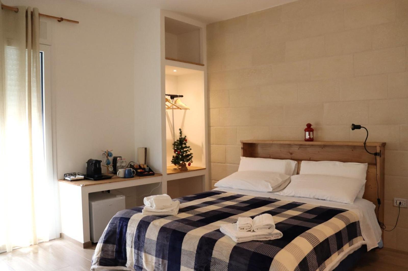 Pietra Bianca Bed & Breakfast คูโตรฟิอาโน ภายนอก รูปภาพ