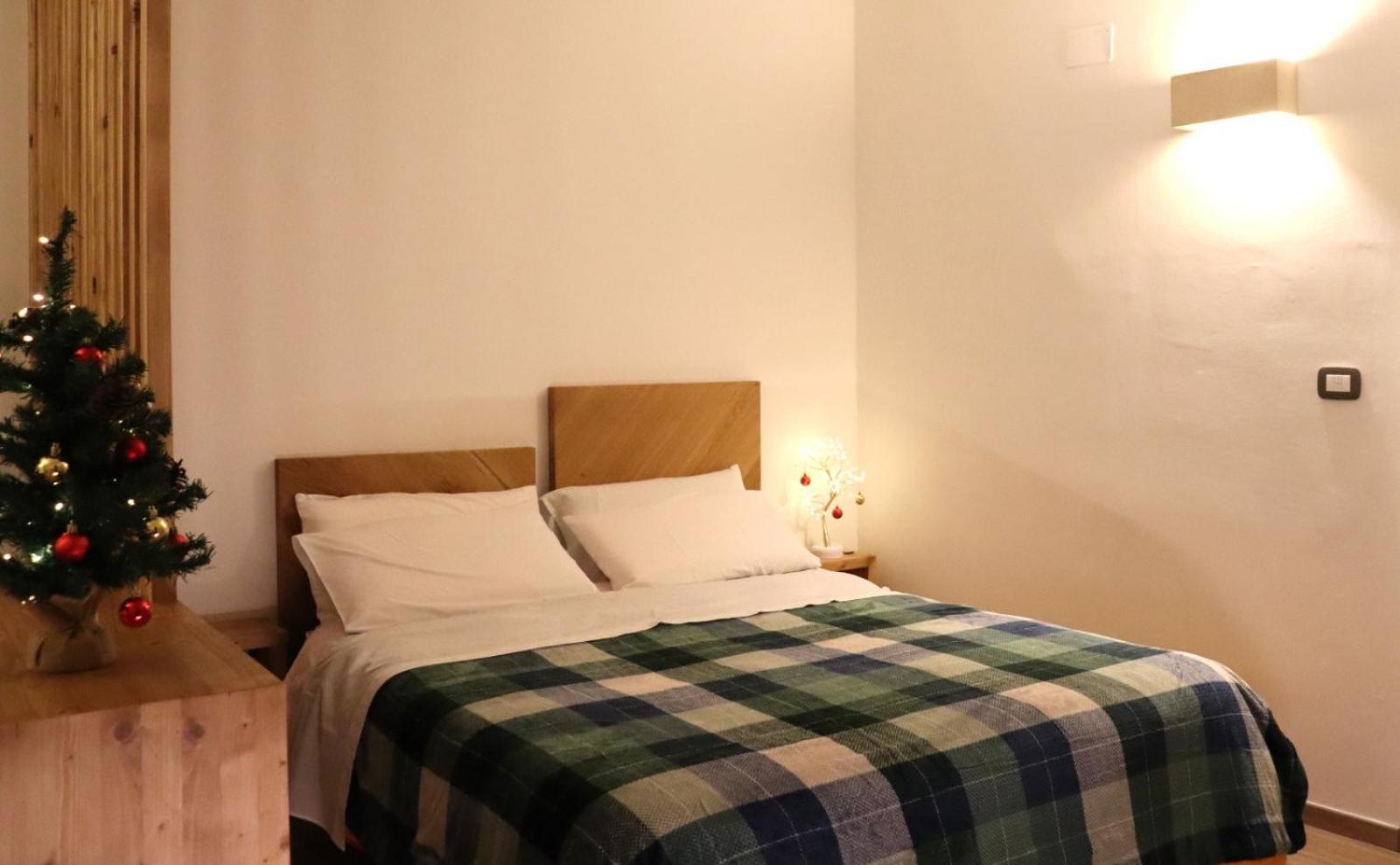 Pietra Bianca Bed & Breakfast คูโตรฟิอาโน ภายนอก รูปภาพ